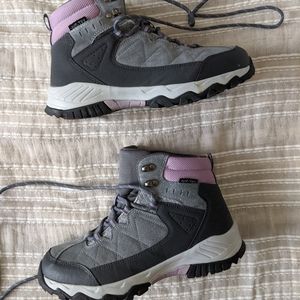Adventuridge Hiking Boots 